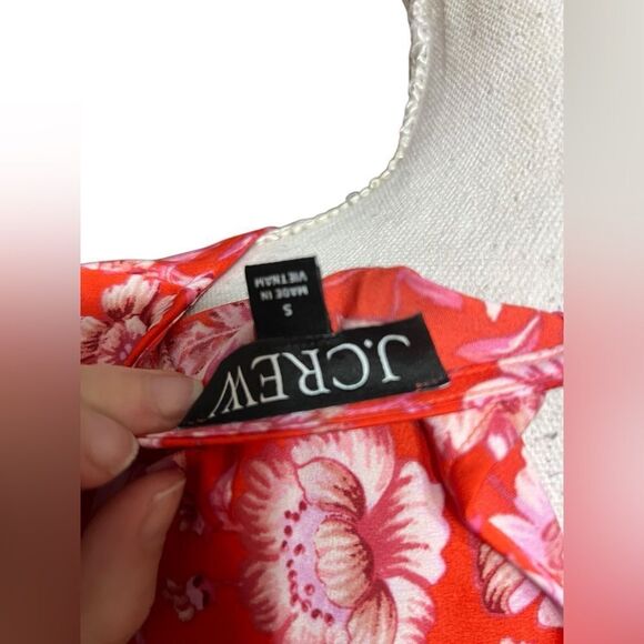 Women's - J. Crew Winter Garden Top in Poppy Fields, Size Small - Picture 5 of 7